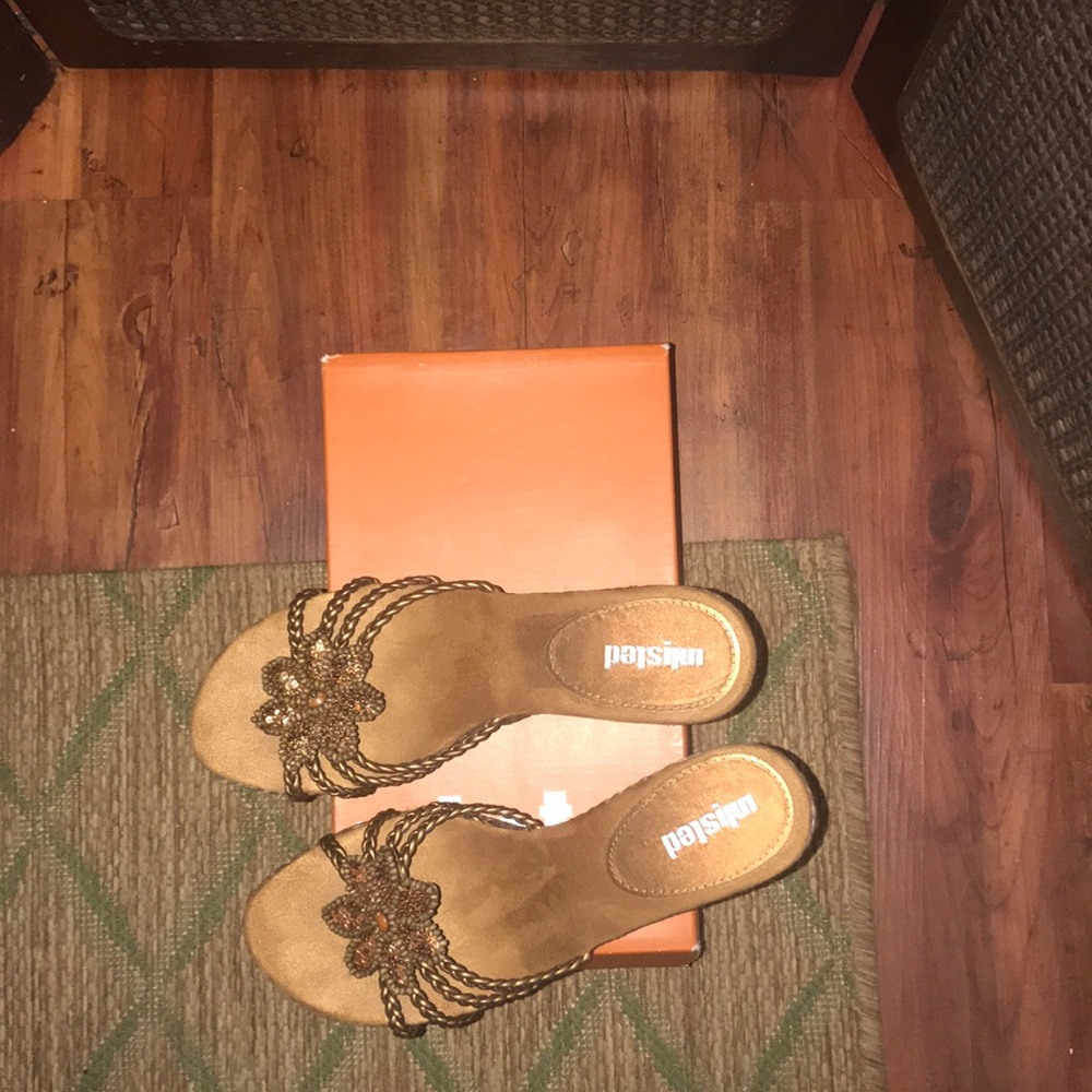 Unlisted Sandals - Picture 2 of 6